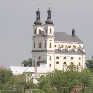 Kostel Panny Marie v Lužích