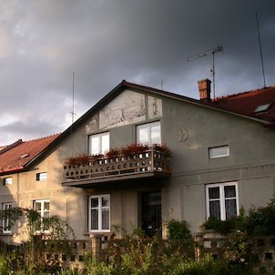 Bývalý statek (http://www.jaromerice.net)
