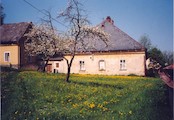 Bývalá fara z roku 1832.