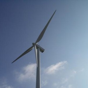 Z Opatova jsou vidět i vrtule větrných elektráren