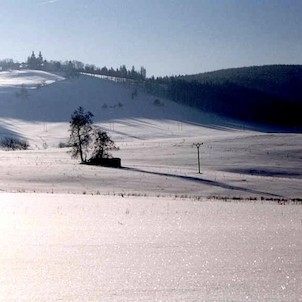 Klášter a bunkr - pro Králíky typické