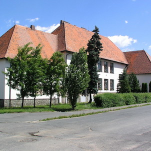 škola