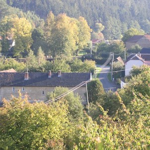 Kamenice od východu