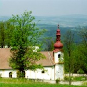 Kostel sv. Vintíře v Dobré vodě a jeho okolí