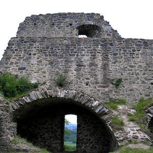 Hrad Klenová