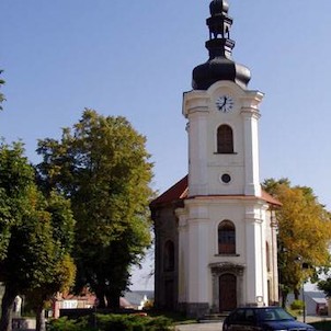 průčelí kostela sv.Jiří