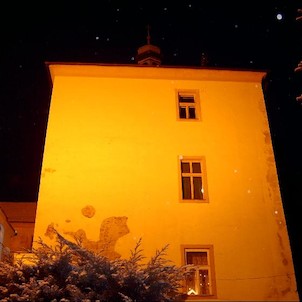 Ze západu