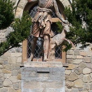socha Artemis u Konopiště