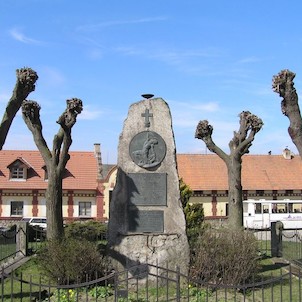 Památník Louňovice