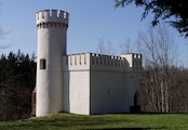Starý hrad v zámeckém parku