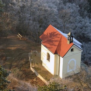 Svatý Jan pod Skalou - Kaple sv. Kříže