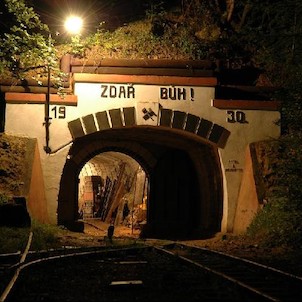 Solvayovy lomy-dopravní štola