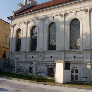 Bývalá židovská synagoga - ul. plk. Stříbrného