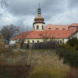 Zámek v Kostelci nad Černými lesy