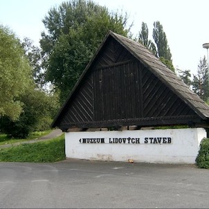 poutač u parkoviště, poutač u parkoviště u skanzenu