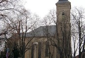 Kostel Matky Boží na Náměti, Z období konce 14. století pochází kostel Matky Boží na Náměti, vybudovaný na místě rudokupeckého trhu. V tomto kostele je pohřben význačný český malíř Petr Brandl.