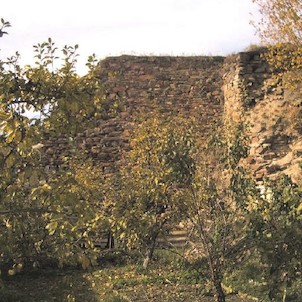 Talmberská zahrádka na nádvoří bývalého hradu