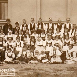 LP1928 dožínky v Bukovně