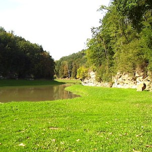 Začátek Sudoměřské přehrady od Petroviny