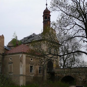zámek ve Škvorci, stav zámku v r.2006