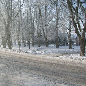 náves v zimě 2006