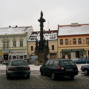 Husovo náměstí - Mariánský sloup