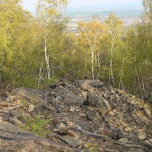 Hradiště, kamenné moře pod vrcholem