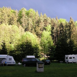 Camping Jetřichovice před bouřkou