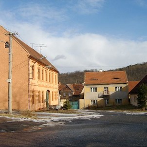 Na návsi