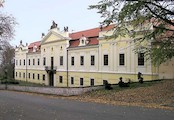 Zámek, Hlavní budova zámku