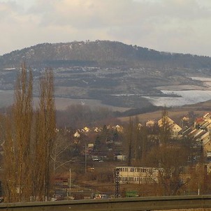 Kaňkov, Kaňkov od Obrnic,v popředí České Zlatníky