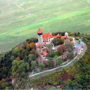 Hněvín, letecký snímek