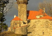 od vyhlídky na jihozápadě, Hněvín