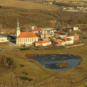 kostel z Hněvína, Kostel Nanebevzetí Panny Marie