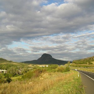 Bořeň