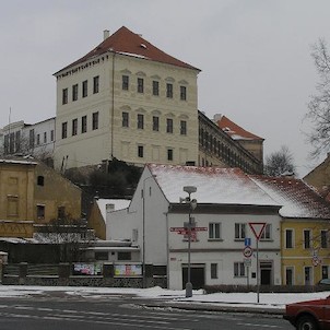 zámek z Pivovarského náměstí, Bílina zámek