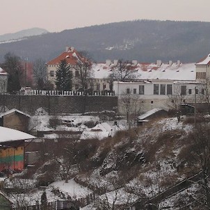 Bílina zámek, bašta Manda,zimní zahrada a zámek