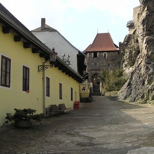 Střekov - předhradí