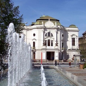 Severočeské divadlo opery a baletu v Ústí nad Labe