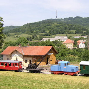 Pohled na nádraží zubrnice