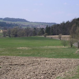 Cesta od Jiřína k Maršovskému rybníku