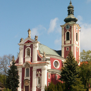 Zámek - klášter