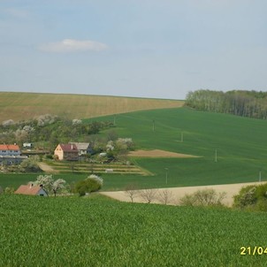 Příjezd do Nítkovic z Litenčic