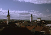 Pohled na Uherské Hradiště s dominantou čtyř věží