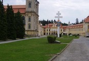 Basilika a církevní gymnázium