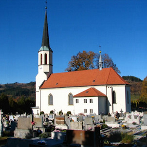 Kostel Sv.Máří Magdalény v Hovězí