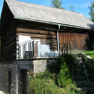 Stodola ve Zdechove