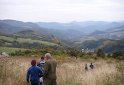 dedinka v údolí