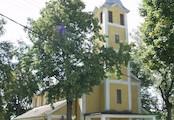Kostol Krista Kráľa v centre obce