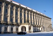 Černínský palác - hlavní vchod